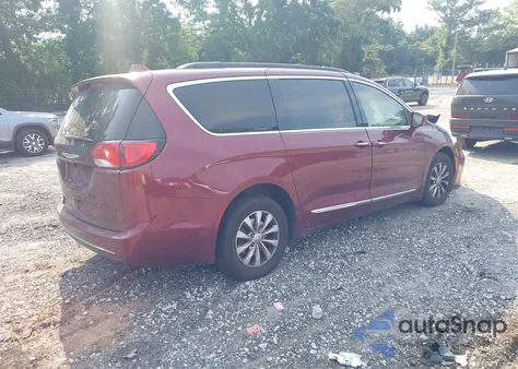 2017 Chrysler Pacifica Touring-L из США, поврежденный, VIN 2C4RC1BGXHR642371